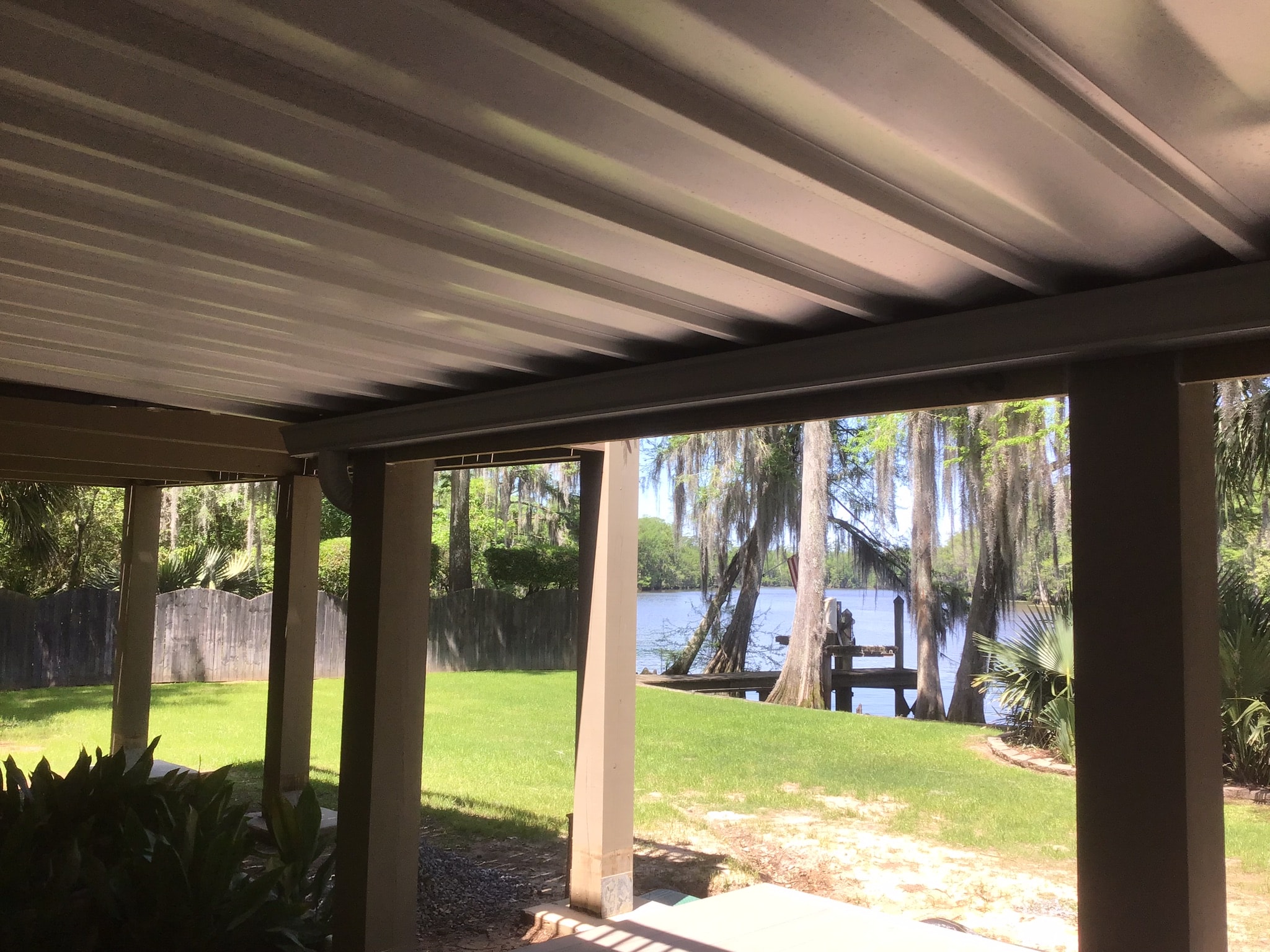 Covered dry space pergola