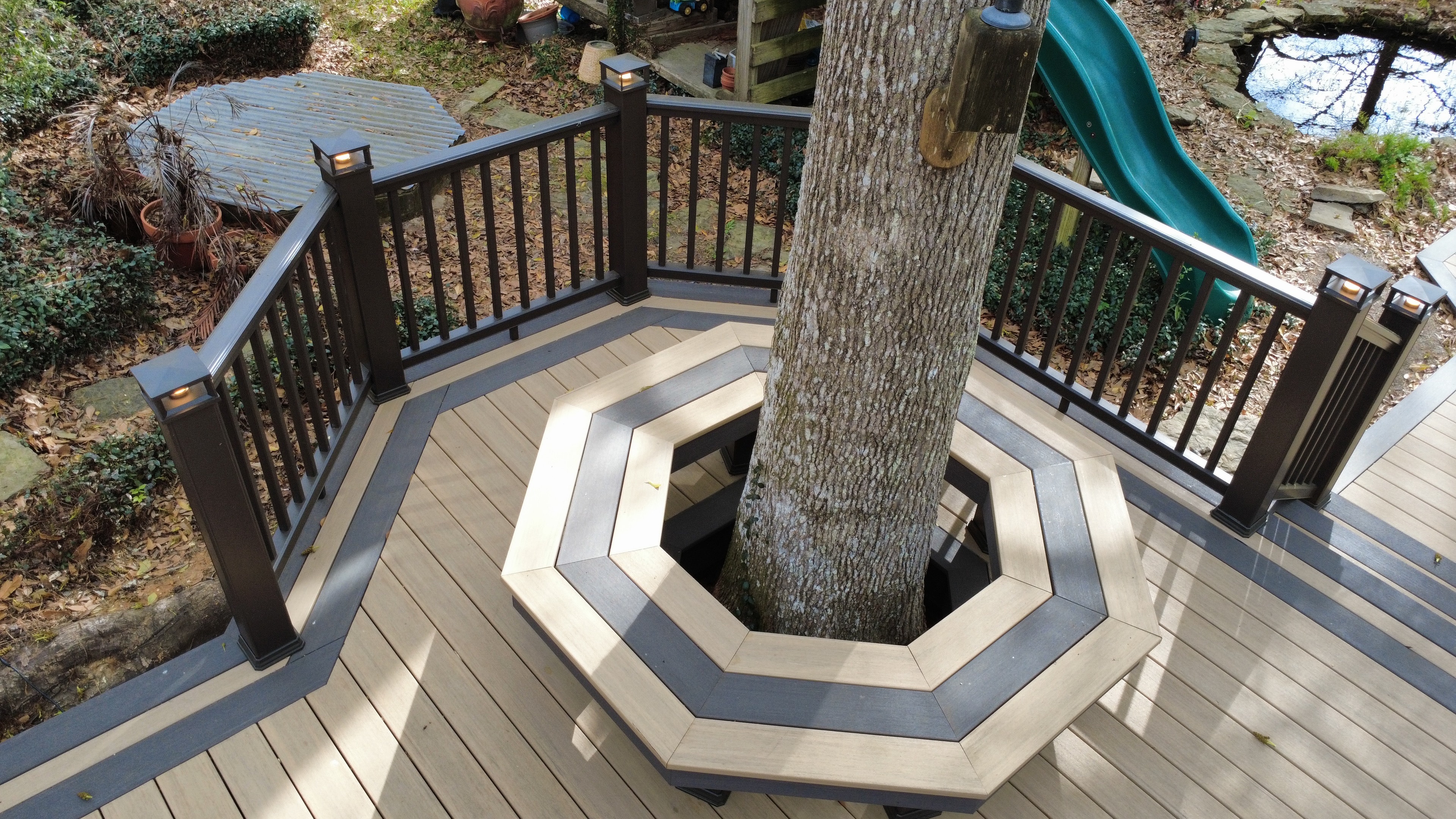 Octagonal tree surround bench
